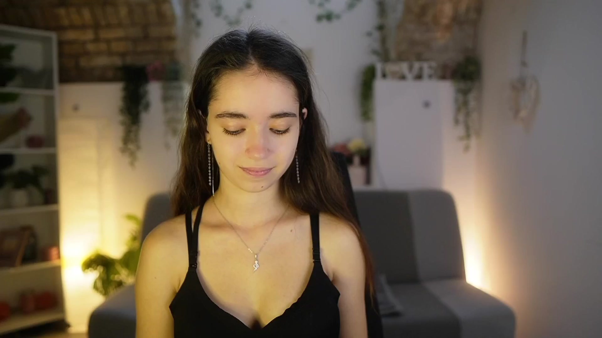 Gallery image thumbnail from Gia_Paige18's myfreecams stream on, 07/30/2025, 10:07 image 4 of 20