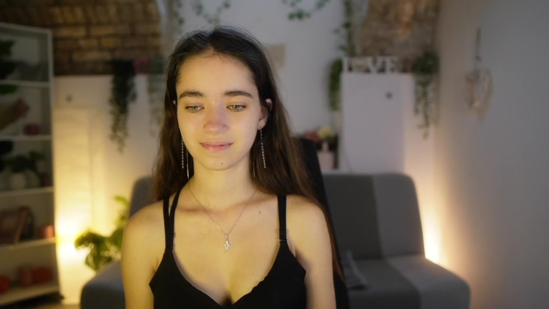Gallery image thumbnail from Gia_Paige18's myfreecams stream on, 07/30/2025, 10:07 image 6 of 20