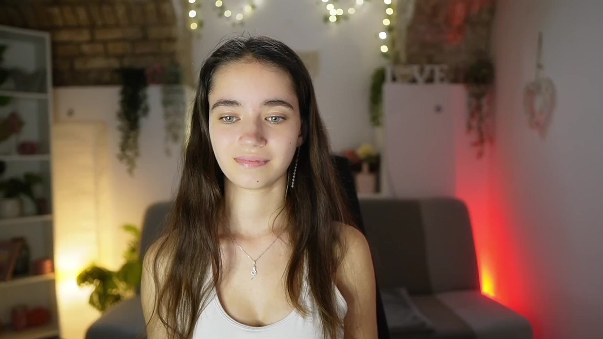 Gallery image thumbnail from Gia_Paige18's myfreecams stream on, 07/31/2025, 15:01 image 18 of 20