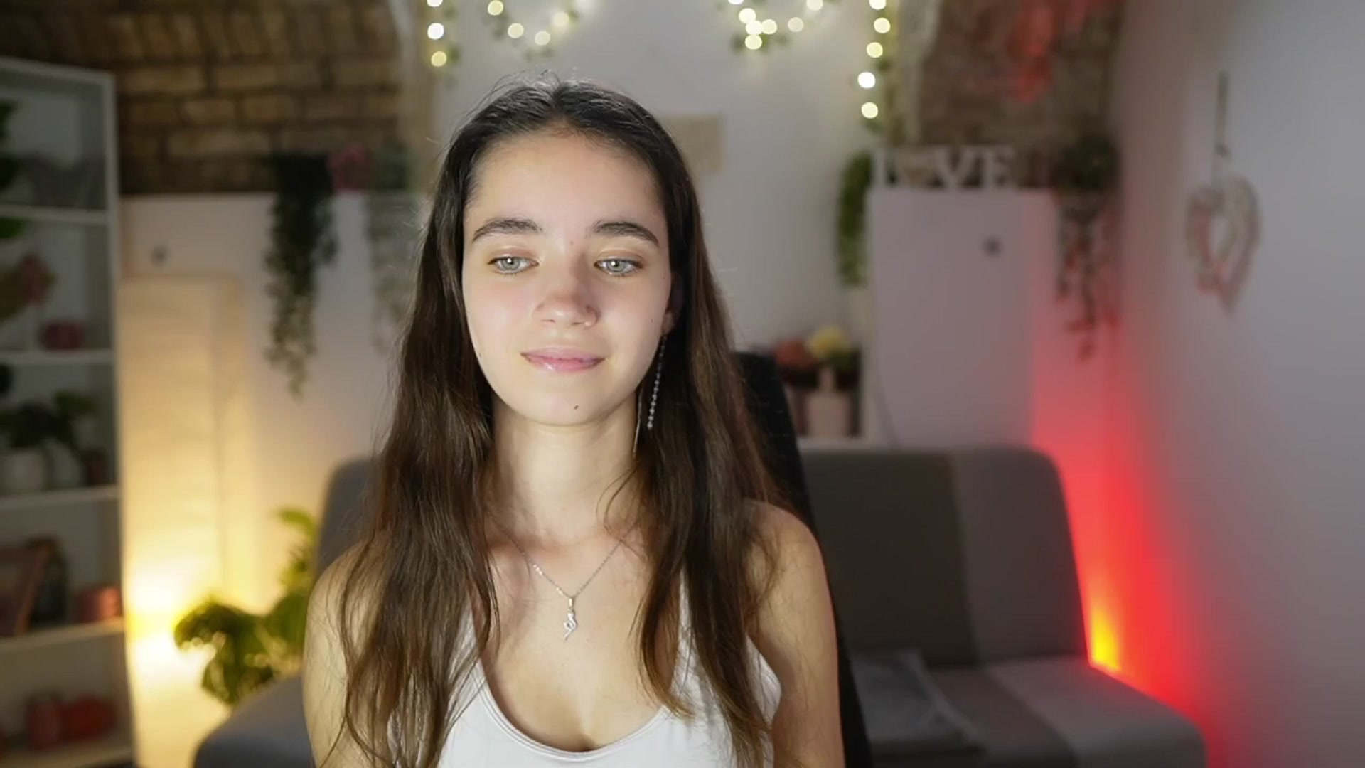 Gallery image thumbnail from Gia_Paige18's myfreecams stream on, 07/31/2025, 15:01 image 19 of 20
