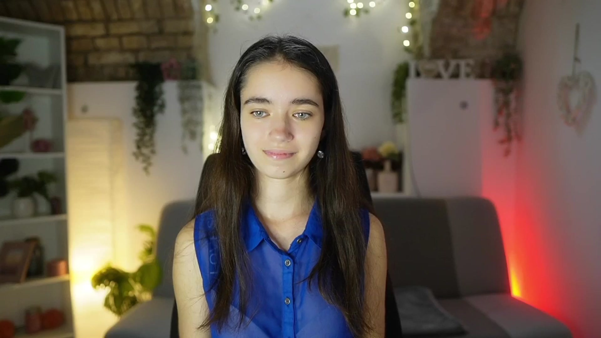 Gallery image thumbnail from Gia_Paige18's myfreecams stream on, 08/04/2025, 12:08 image 12 of 20