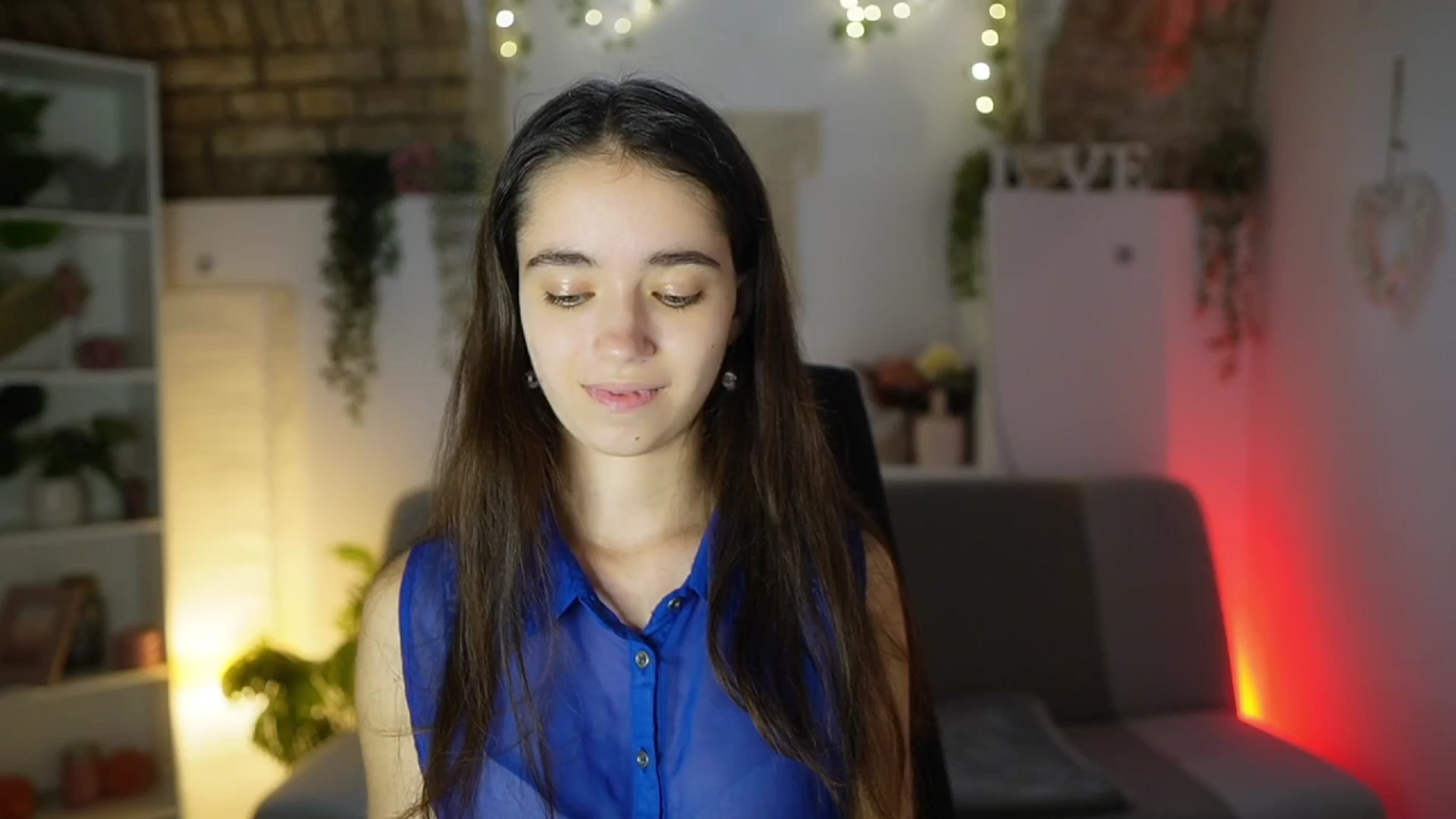 Gallery image thumbnail from Gia_Paige18's myfreecams stream on, 08/04/2025, 12:08 image 3 of 20