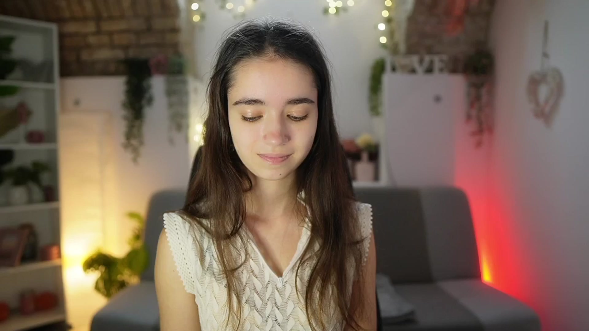 Gallery image thumbnail from Gia_Paige18's myfreecams stream on, 08/05/2025, 10:00 image 8 of 20