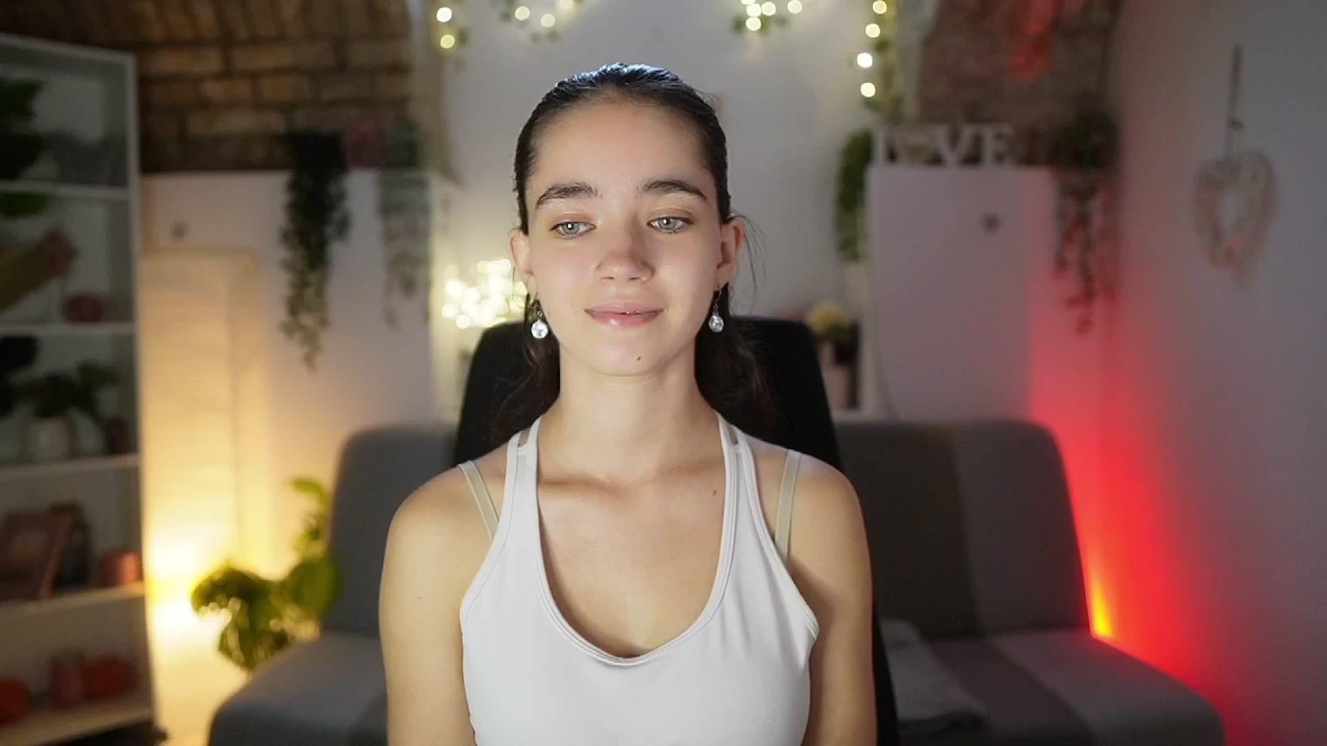 Gallery image thumbnail from Gia_Paige18's myfreecams stream on, 08/06/2025, 09:26 image 18 of 20