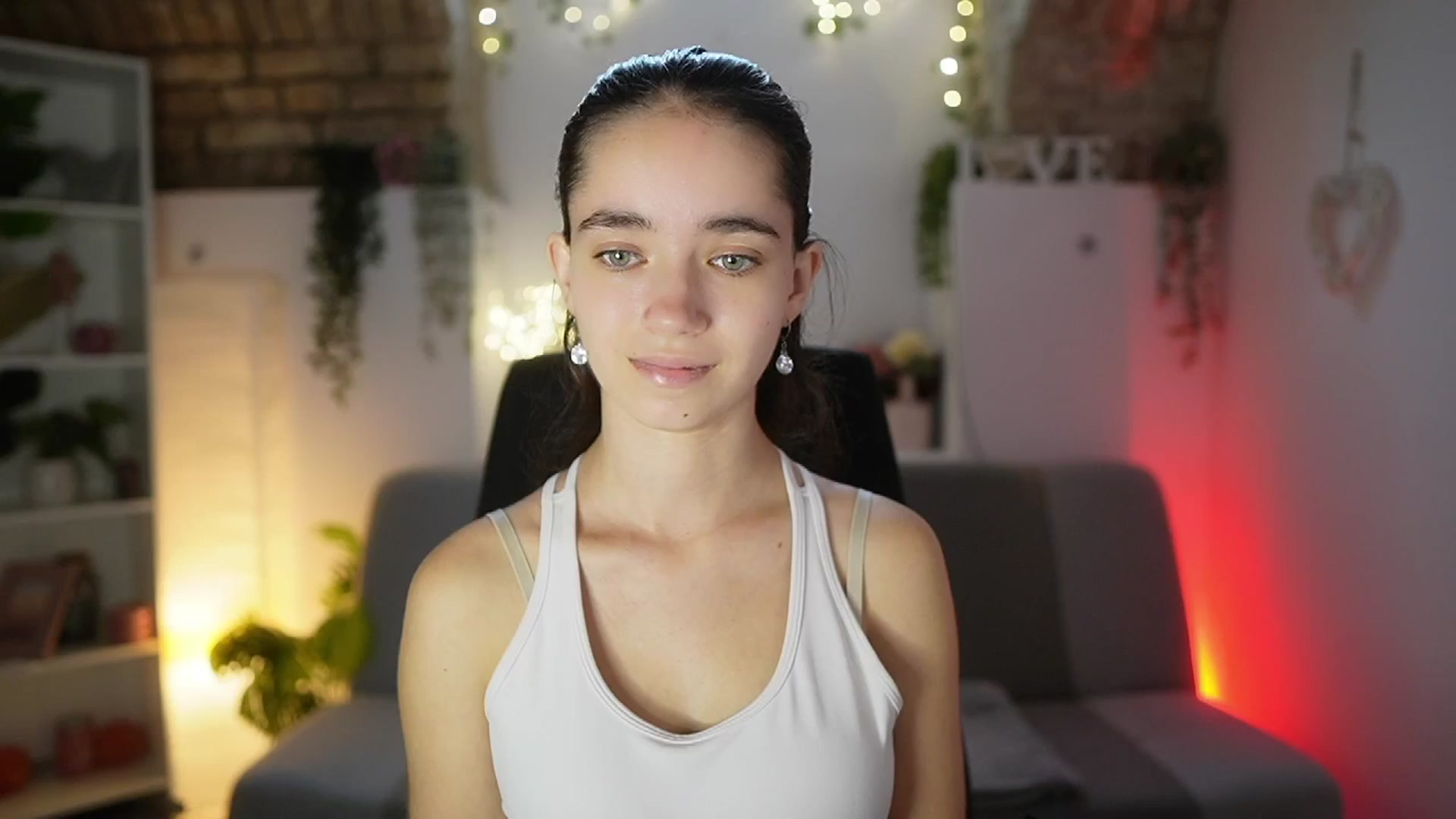 Gallery image thumbnail from Gia_Paige18's myfreecams stream on, 08/06/2025, 09:26 image 13 of 20