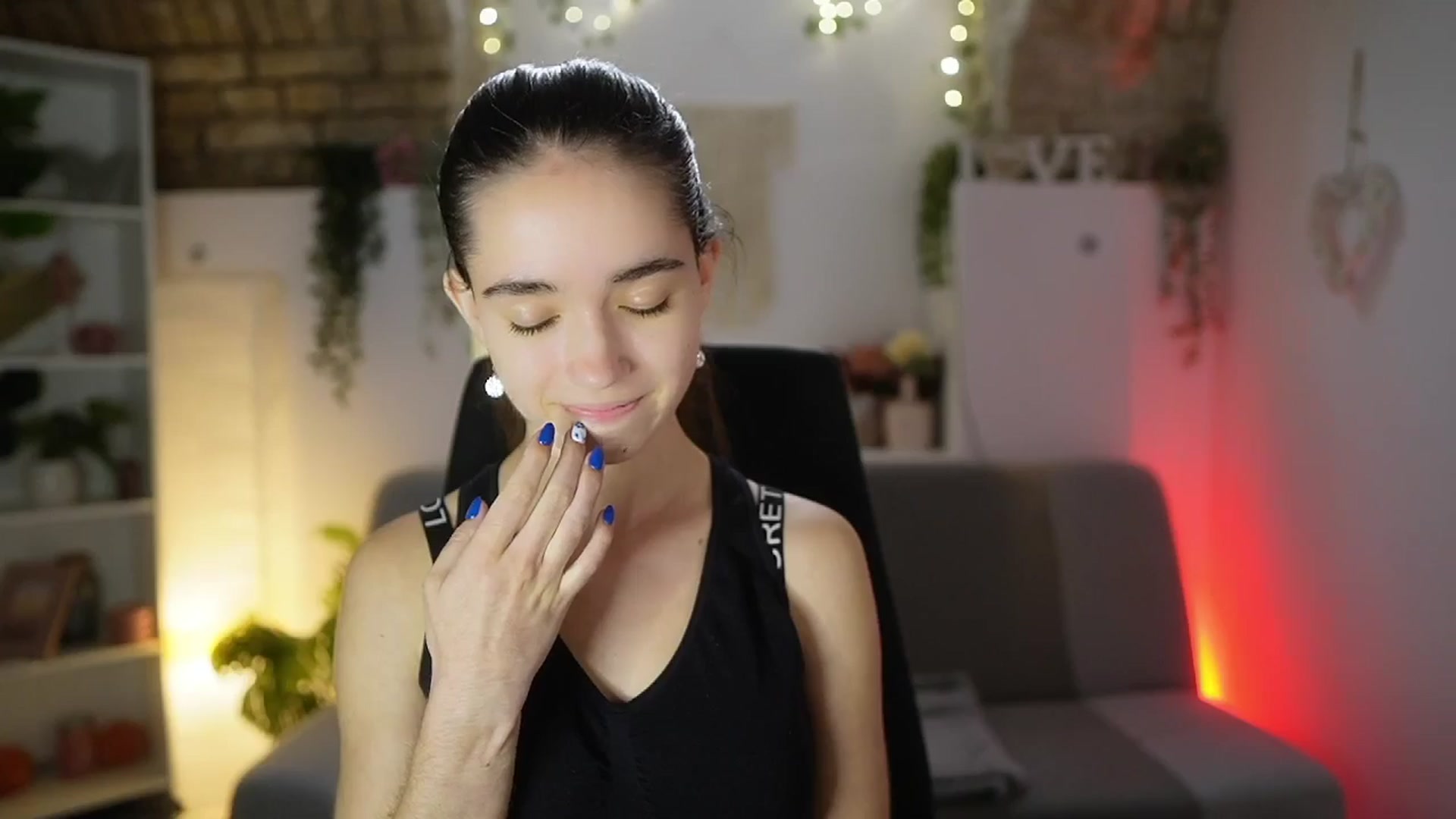 Gallery image thumbnail from Gia_Paige18's myfreecams stream on, 08/07/2025, 13:55 image 17 of 20