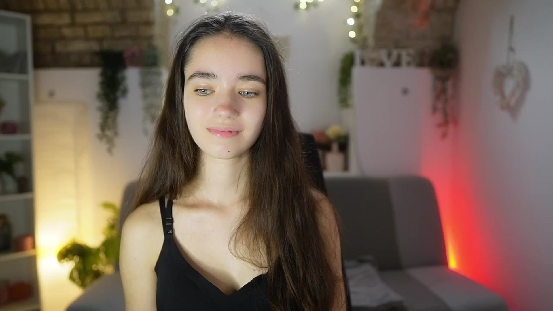Gallery image thumbnail from Gia_Paige18's myfreecams stream on, 08/10/2025, 15:26 image 12 of 20