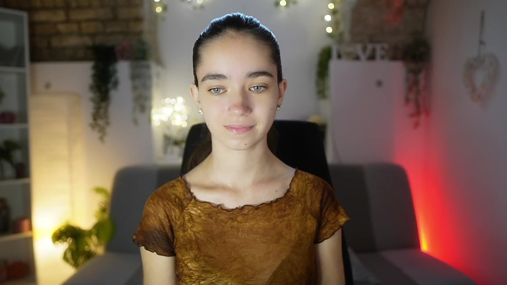 Gallery image thumbnail from Gia_Paige18's myfreecams stream on, 08/12/2025, 12:32 image 5 of 20