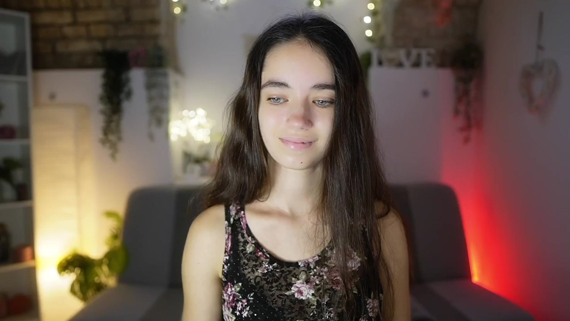 Gallery image thumbnail from Gia_Paige18's myfreecams stream on, 08/18/2025, 12:52 image 5 of 20