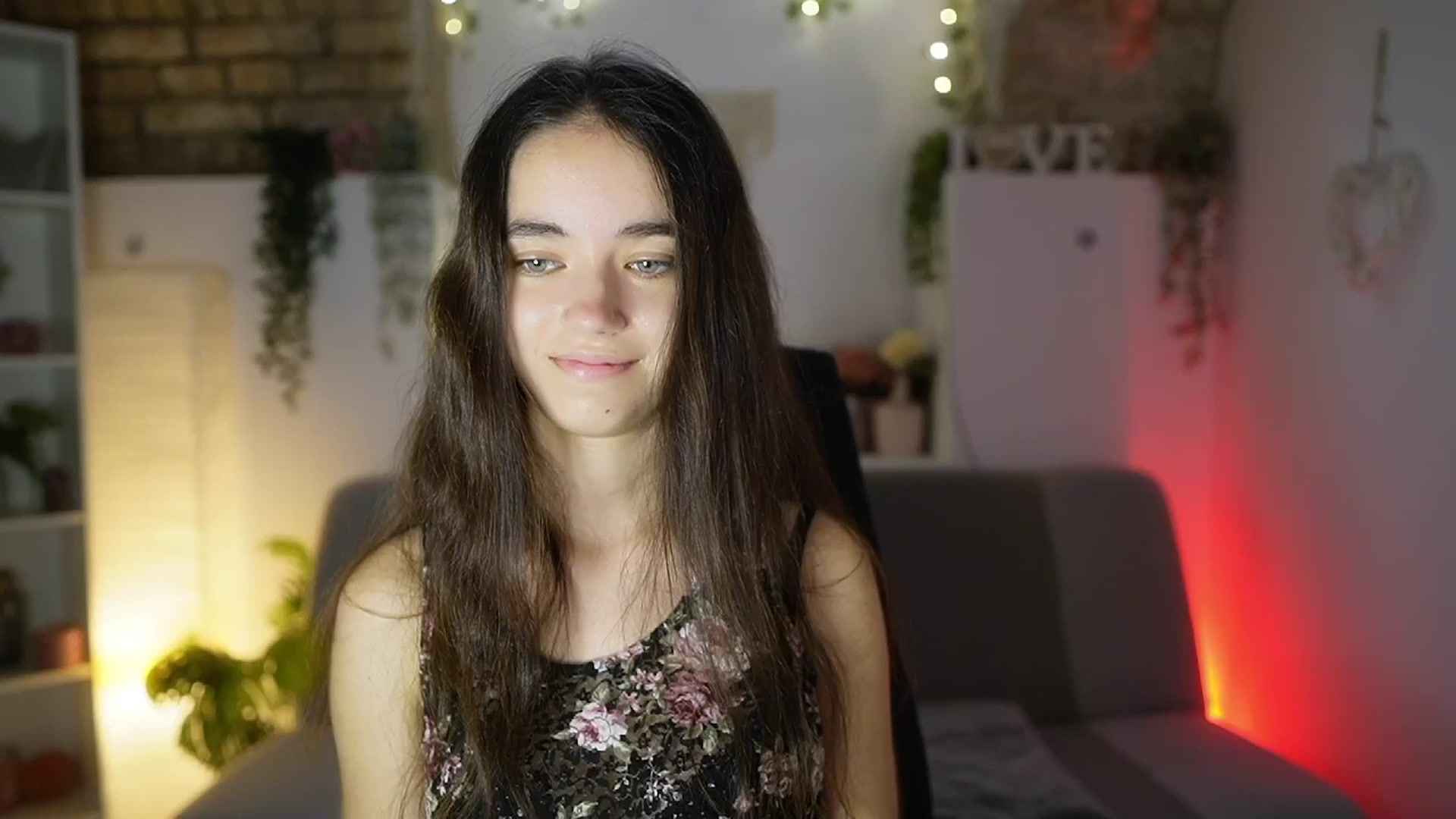 Gallery image thumbnail from Gia_Paige18's myfreecams stream on, 08/18/2025, 12:52 image 19 of 20