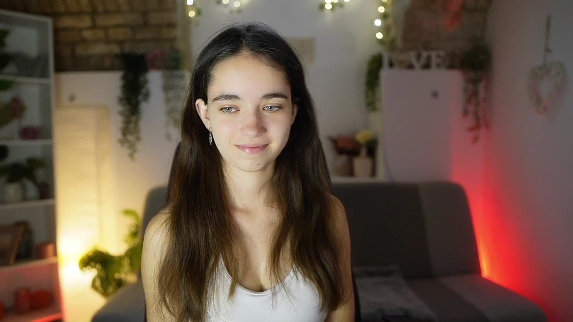 Gallery image thumbnail from Gia_Paige18's myfreecams stream on, 08/21/2025, 08:44 image 12 of 20