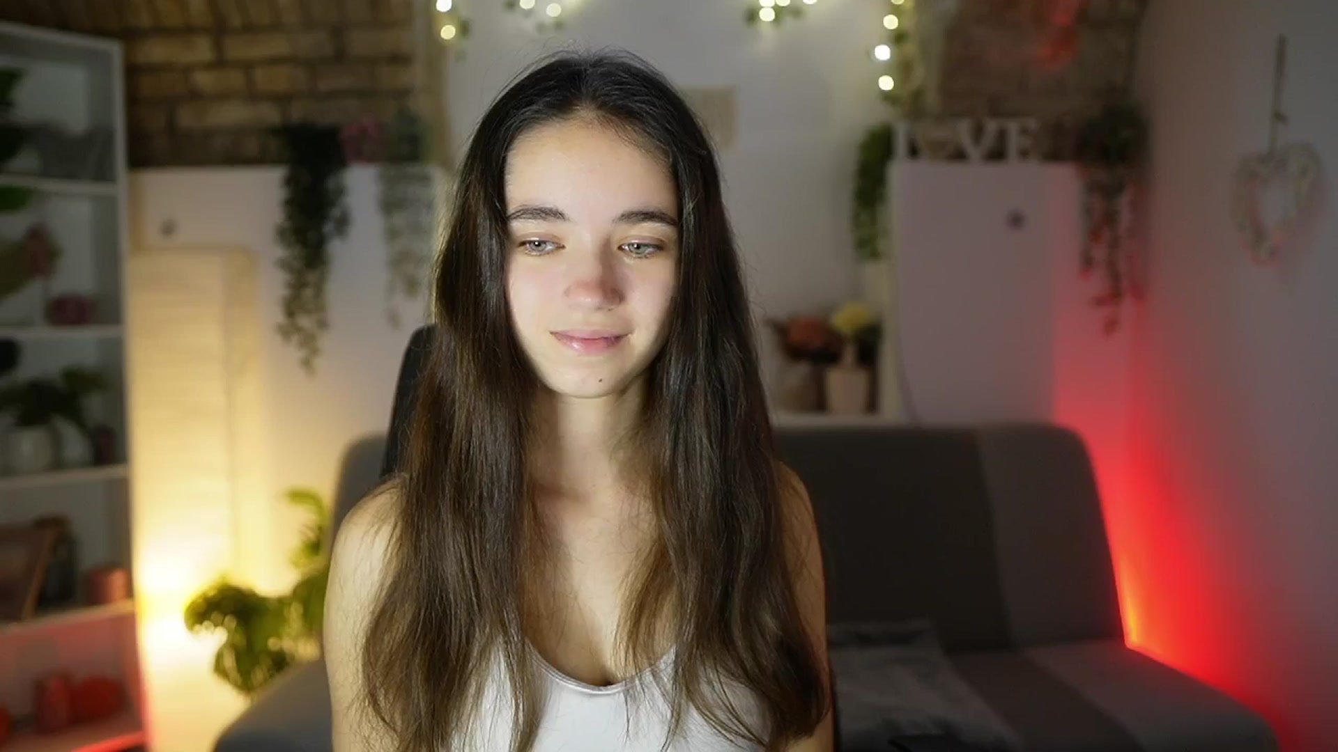 Gallery image thumbnail from Gia_Paige18's myfreecams stream on, 08/21/2025, 08:44 image 8 of 20