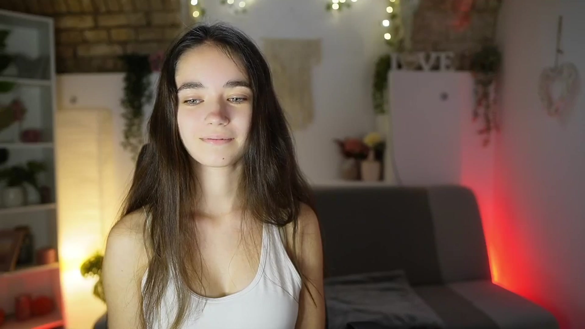 Gallery image thumbnail from Gia_Paige18's myfreecams stream on, 08/21/2025, 09:51 image 19 of 20