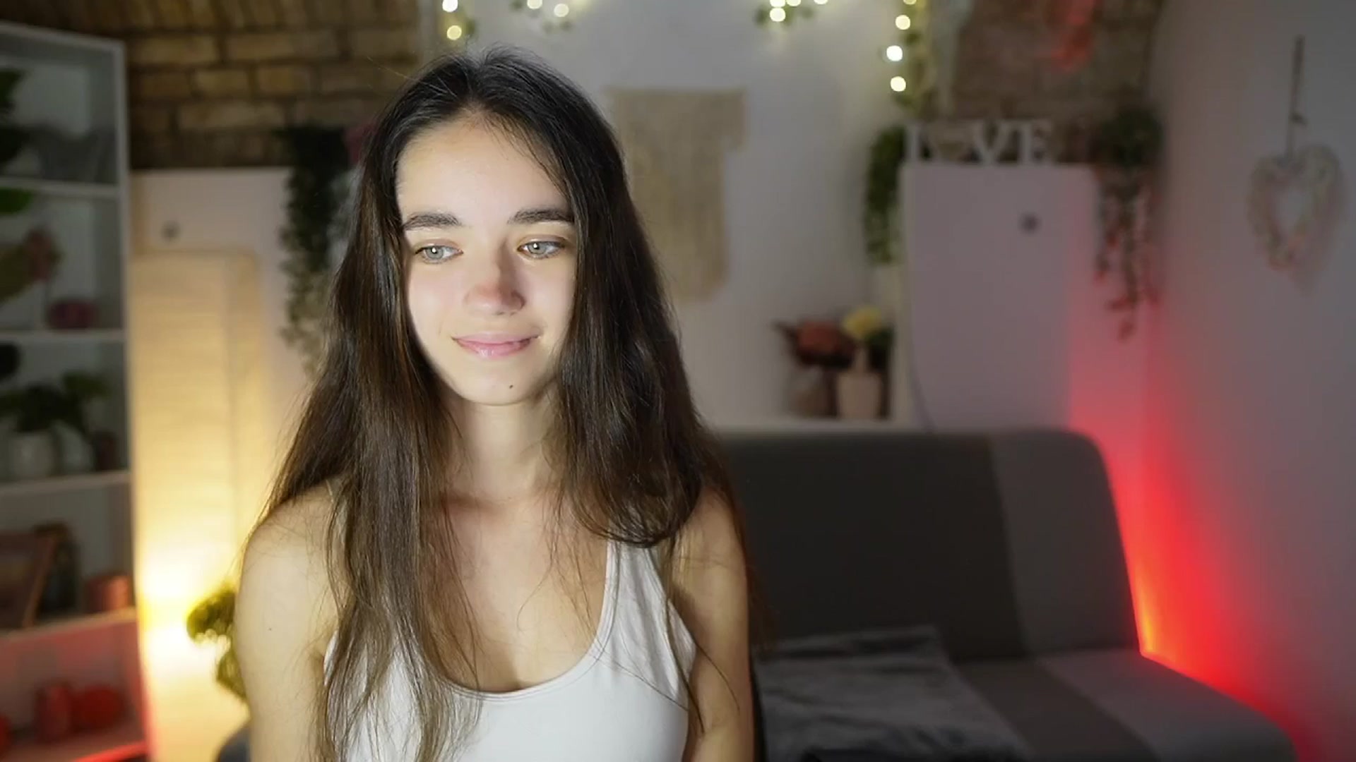 Gallery image thumbnail from Gia_Paige18's myfreecams stream on, 08/21/2025, 11:33 image 2 of 20