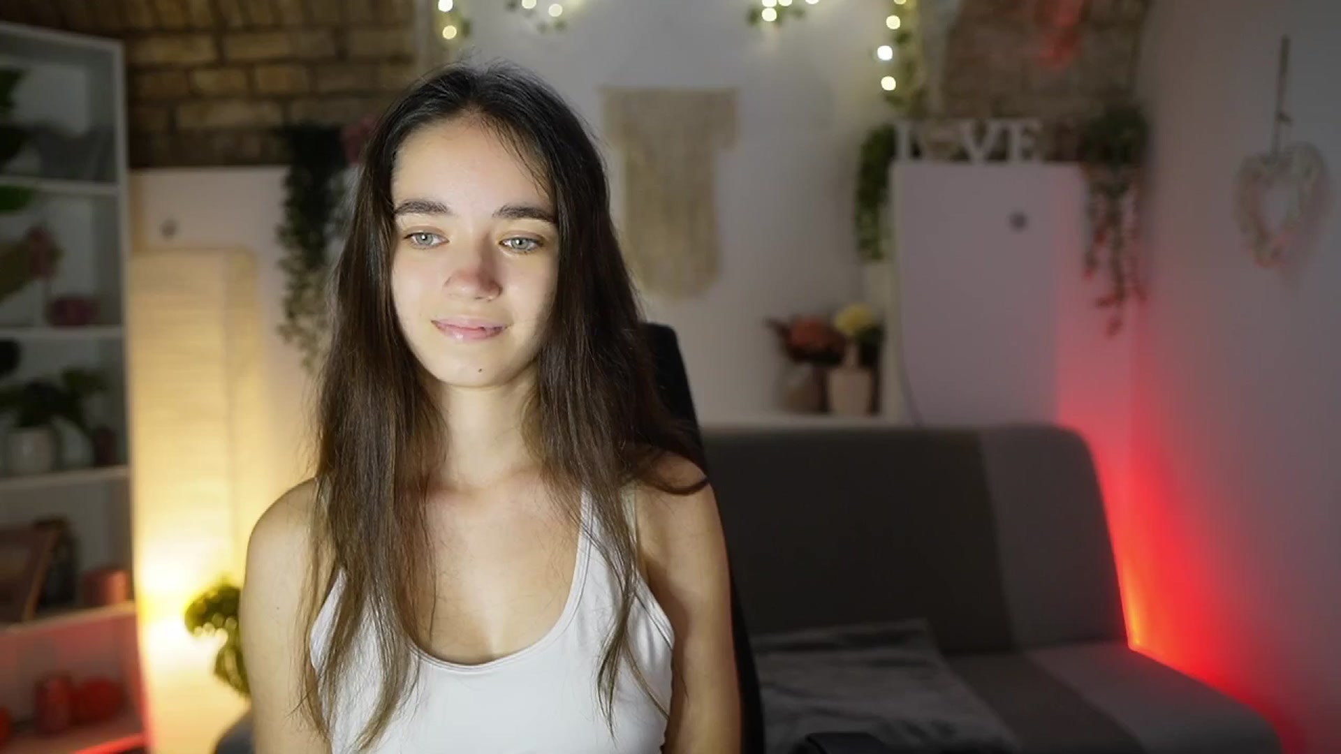 Gallery image thumbnail from Gia_Paige18's myfreecams stream on, 08/21/2025, 11:33 image 5 of 20