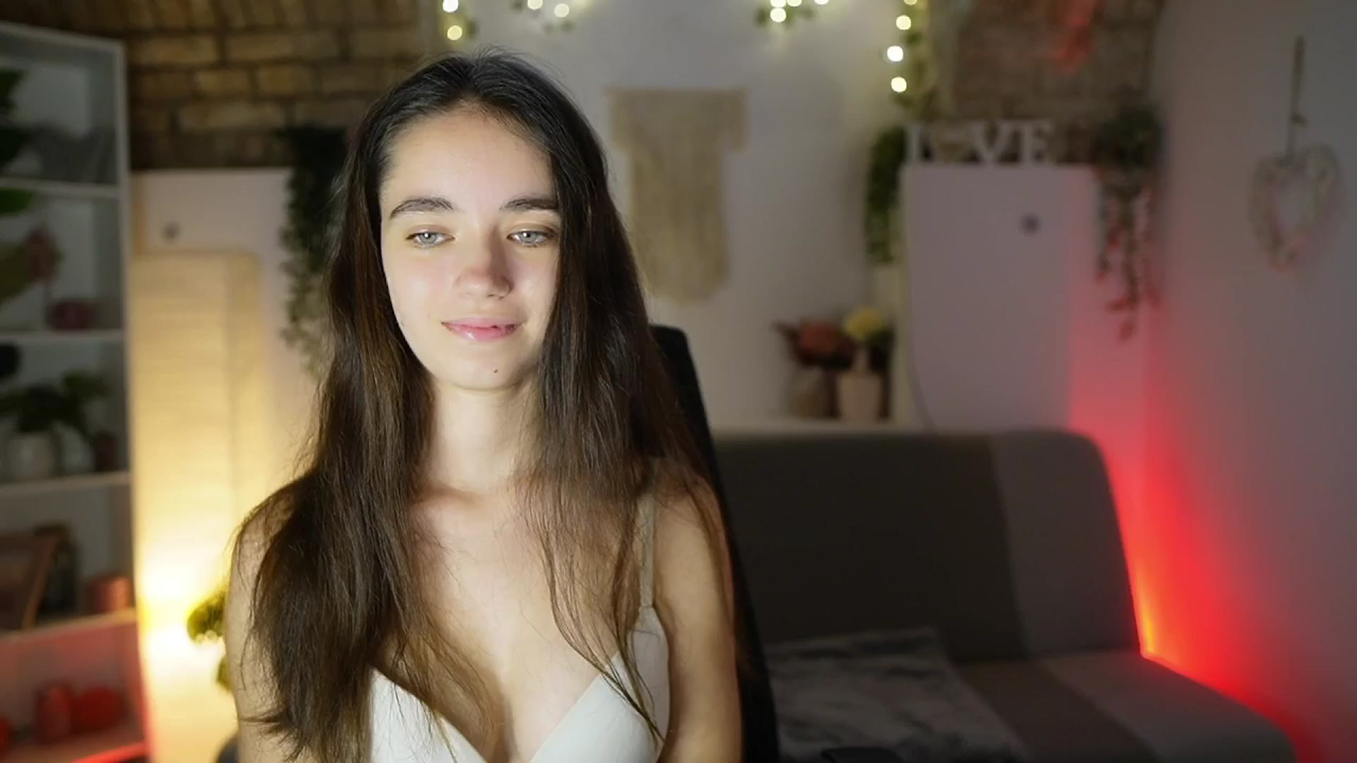 Gallery image thumbnail from Gia_Paige18's myfreecams stream on, 08/21/2025, 12:51 image 20 of 20
