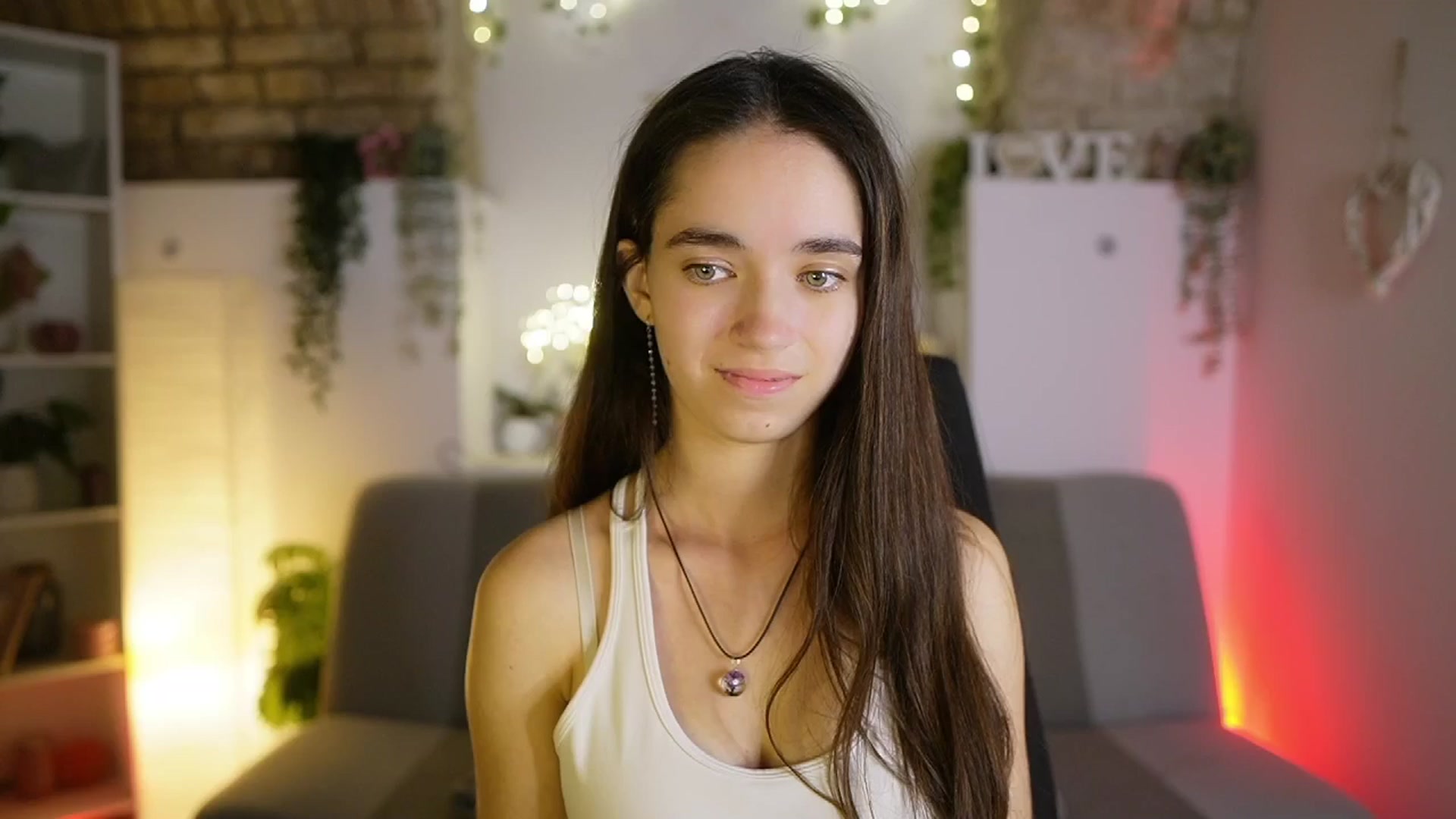 Gallery image thumbnail from Gia_Paige18's myfreecams stream on, 08/26/2025, 18:34 image 3 of 20