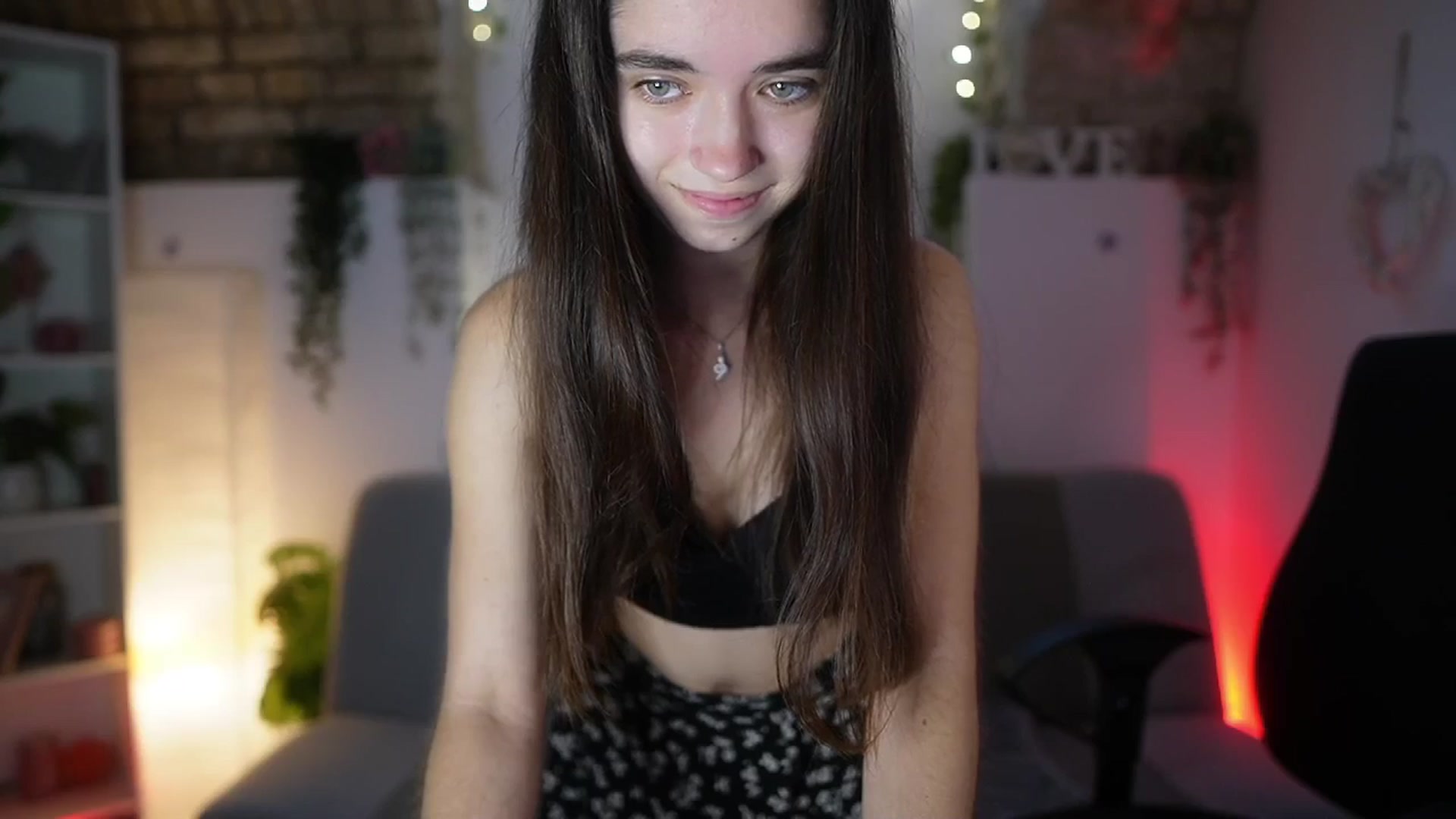 Gallery image thumbnail from Gia_Paige18's myfreecams stream on, 08/27/2025, 11:27 image 6 of 20