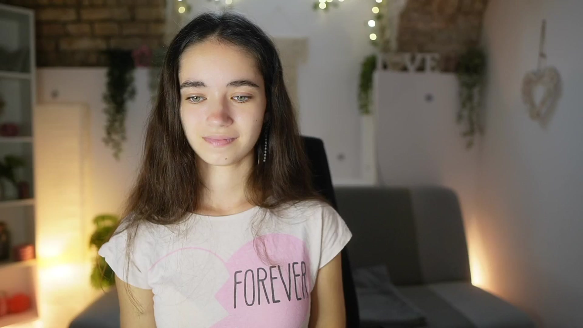 Gallery image thumbnail from Gia_Paige18's myfreecams stream on, 09/02/2025, 09:12 image 7 of 20