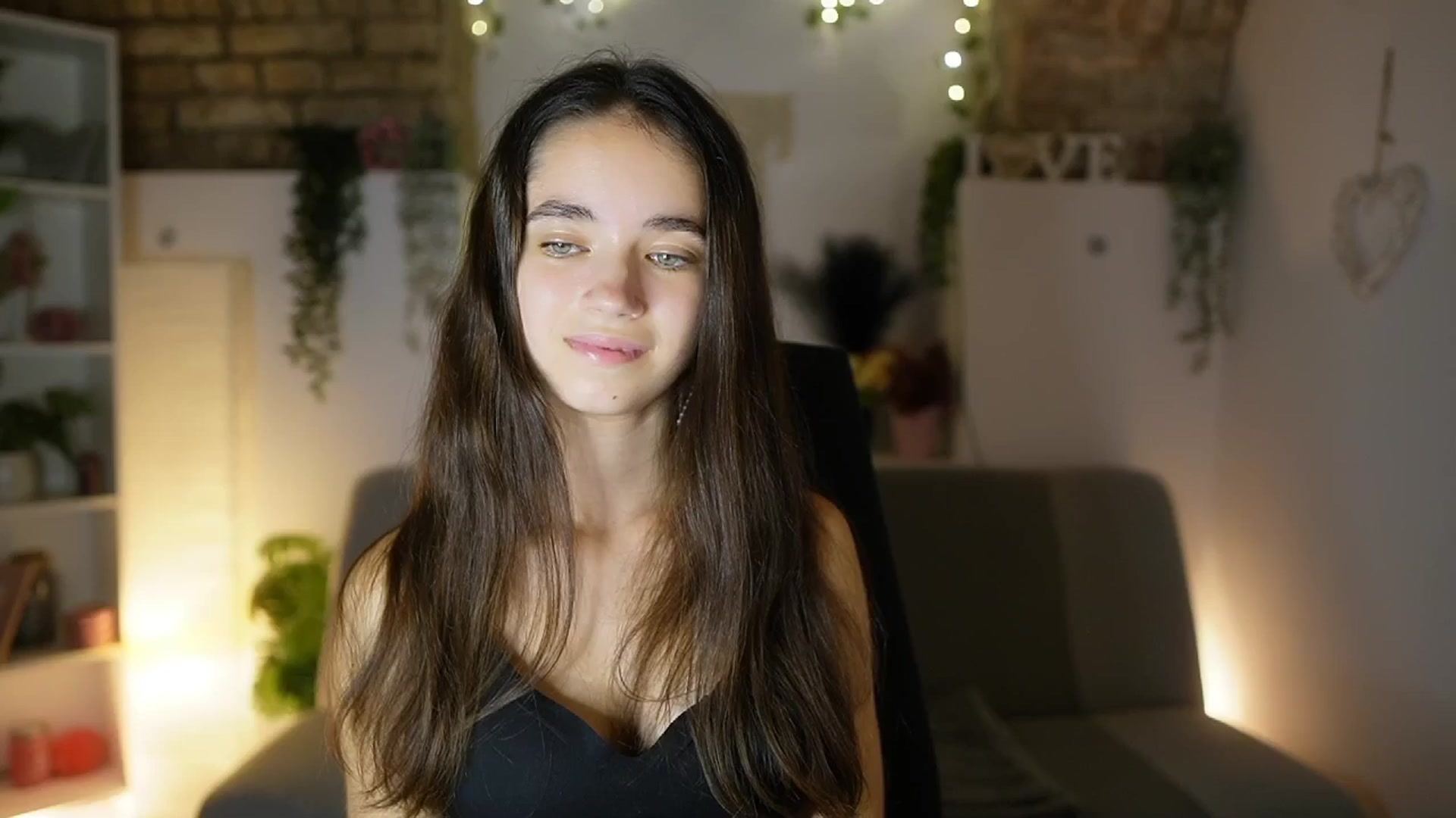 Gallery image thumbnail from Gia_Paige18's myfreecams stream on, 09/03/2025, 17:57 image 20 of 20