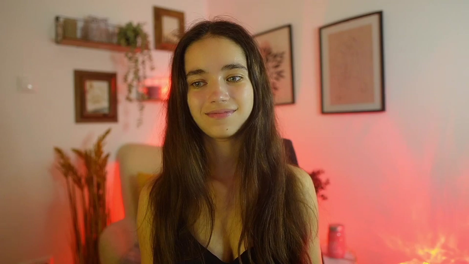Gallery image thumbnail from Gia_Paige18's myfreecams stream on, 09/11/2025, 17:55 image 15 of 20
