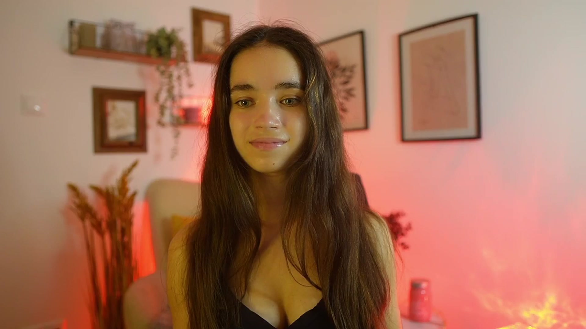 Gallery image thumbnail from Gia_Paige18's myfreecams stream on, 09/11/2025, 17:55 image 14 of 20