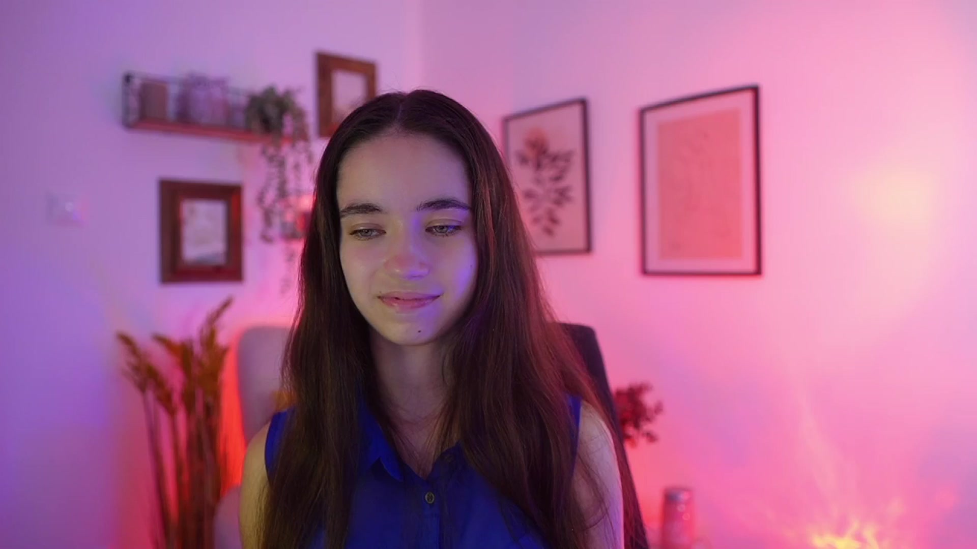 Gallery image thumbnail from Gia_Paige18's myfreecams stream on, 09/12/2025, 12:36 image 18 of 20