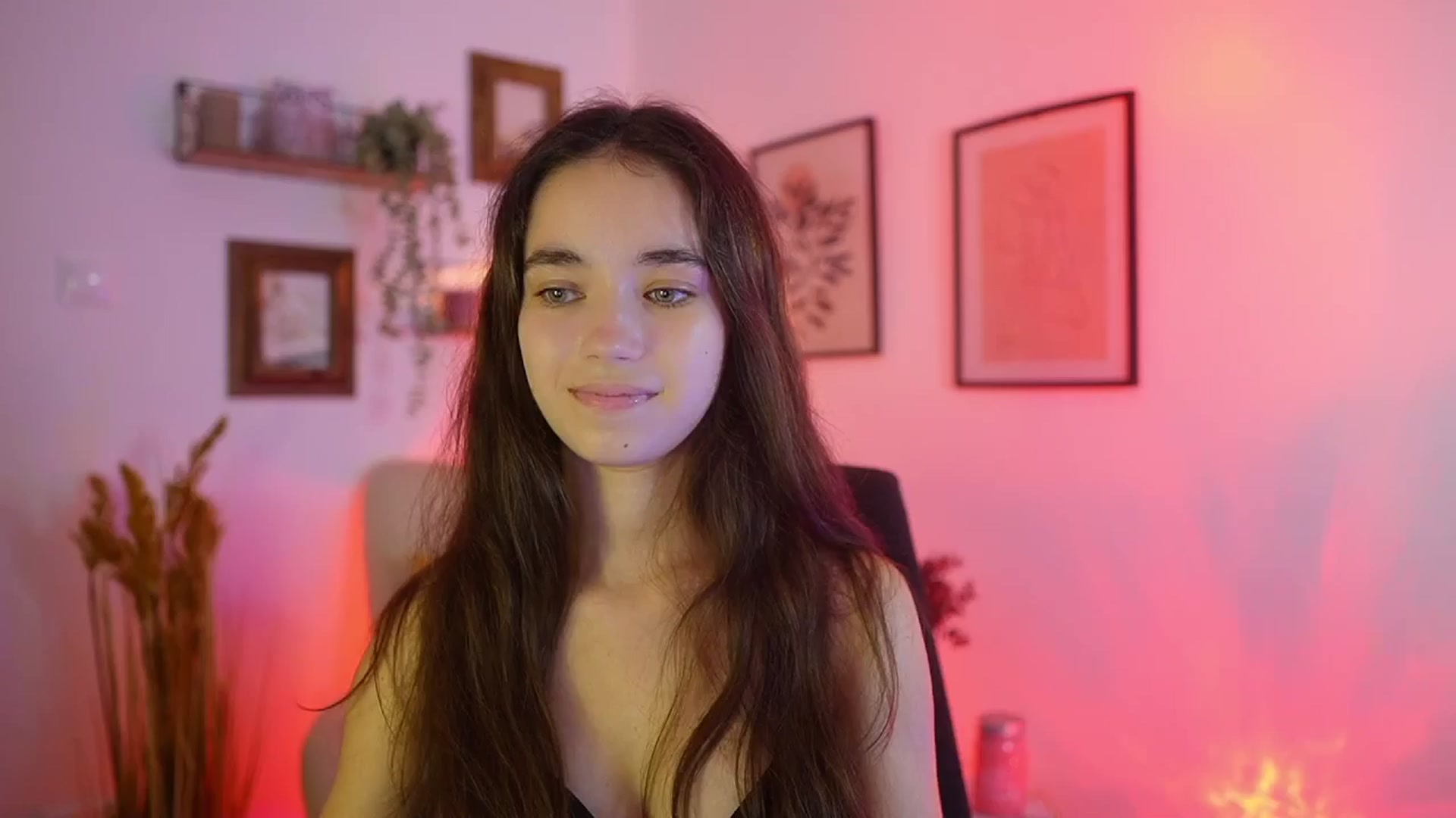 Gallery image thumbnail from Gia_Paige18's myfreecams stream on, 09/14/2025, 11:35 image 20 of 20