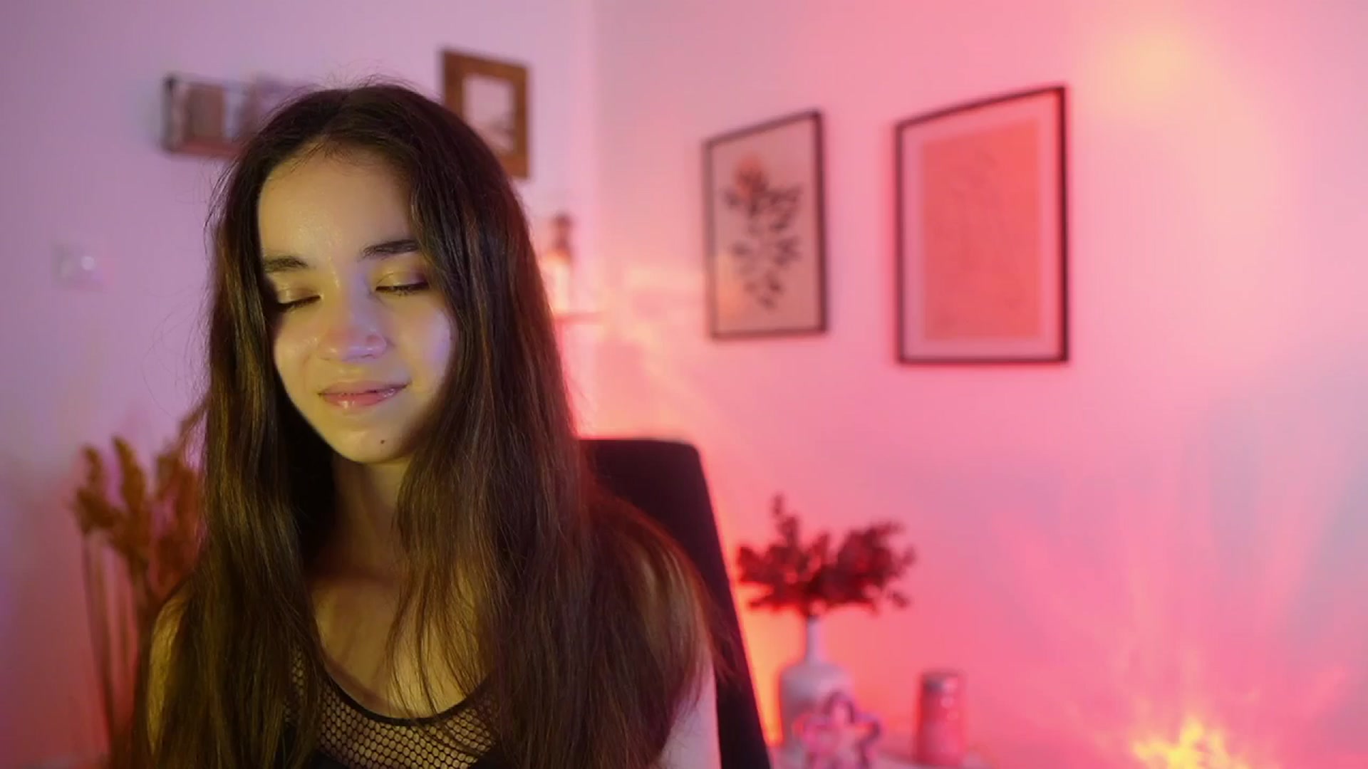 Gallery image thumbnail from Gia_Paige18's myfreecams stream on, 09/14/2025, 15:47 image 3 of 20
