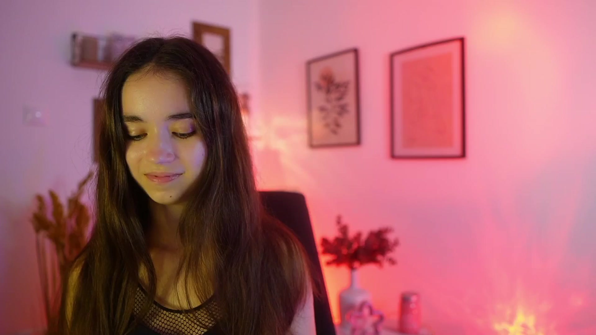 Gallery image thumbnail from Gia_Paige18's myfreecams stream on, 09/14/2025, 15:47 image 2 of 20