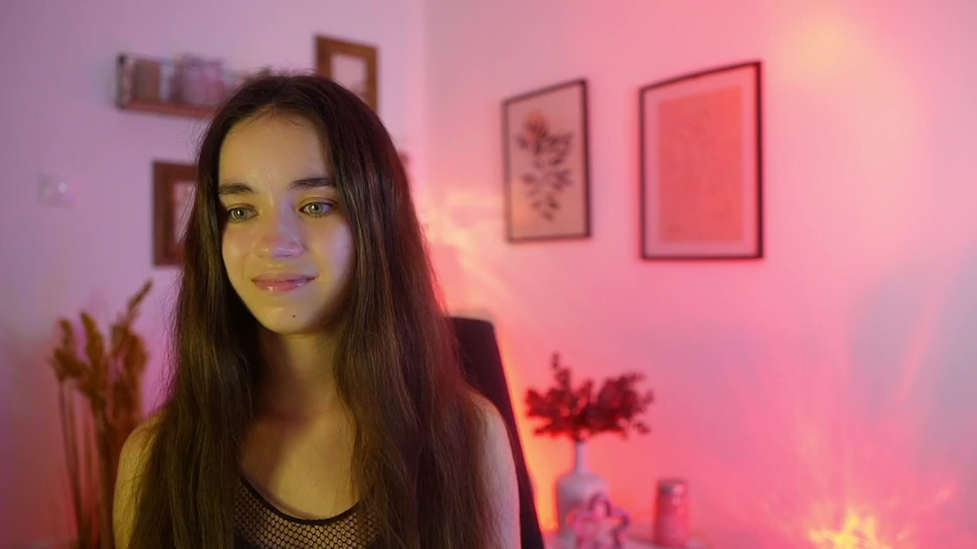 Gallery image thumbnail from Gia_Paige18's myfreecams stream on, 09/14/2025, 15:47 image 19 of 20