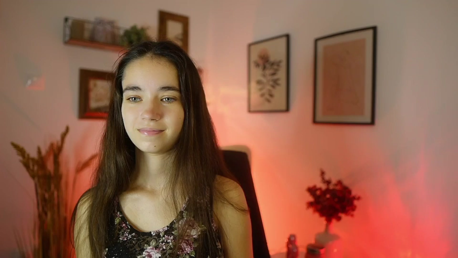 Gallery image thumbnail from Gia_Paige18's myfreecams stream on, 09/16/2025, 11:01 image 9 of 20