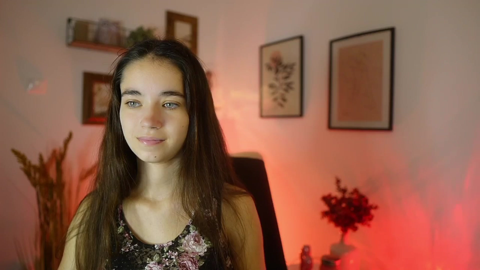 Gallery image thumbnail from Gia_Paige18's myfreecams stream on, 09/16/2025, 11:01 image 7 of 20