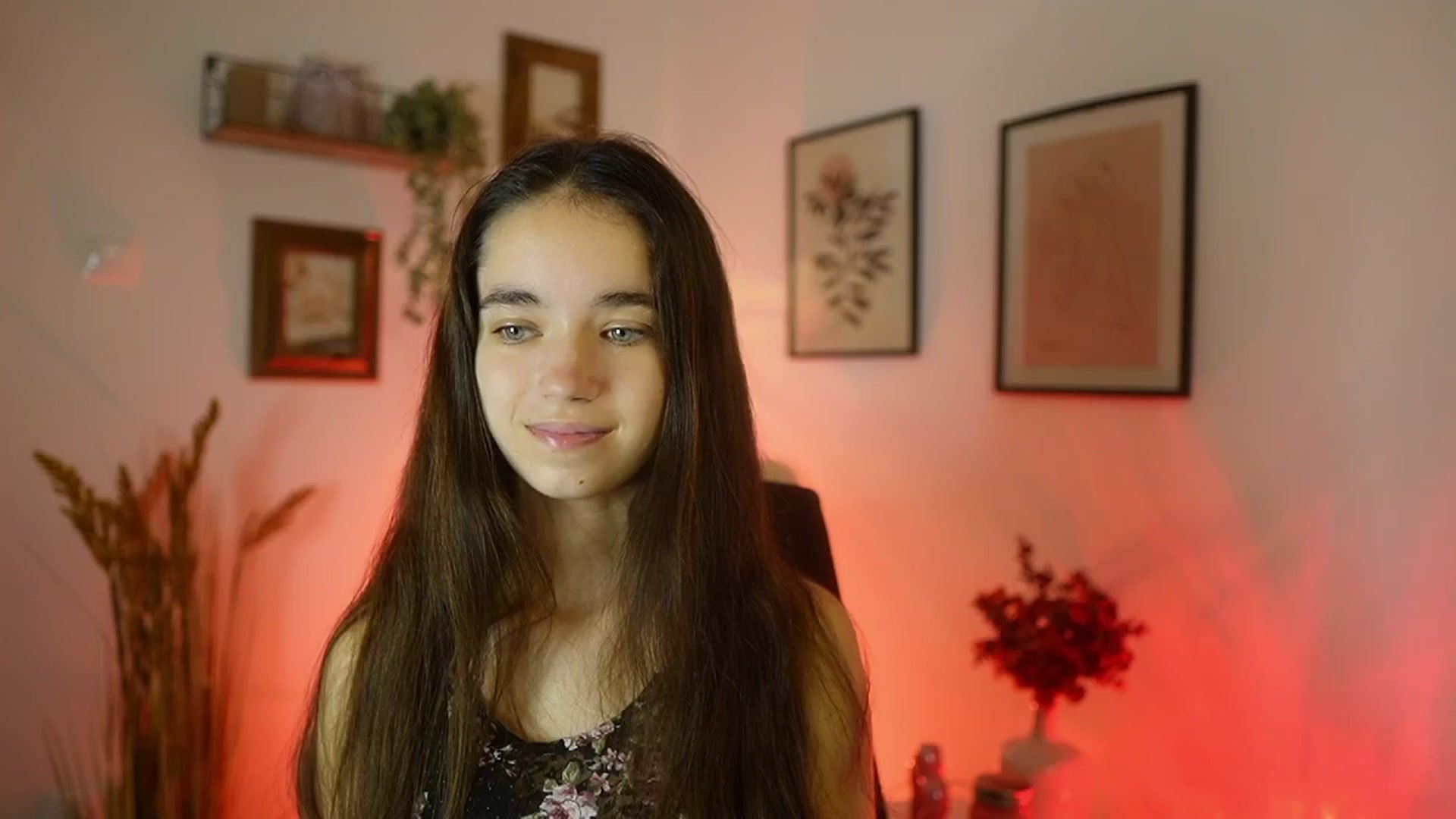 Gallery image thumbnail from Gia_Paige18's myfreecams stream on, 09/16/2025, 11:01 image 17 of 20