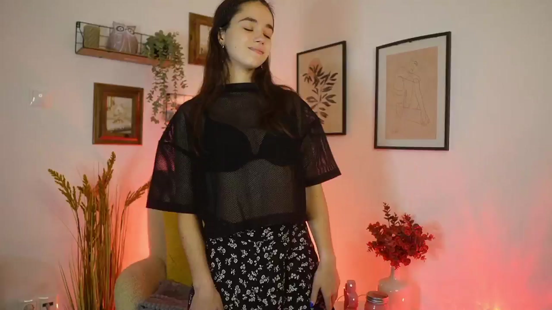Gallery image thumbnail from Gia_Paige18's myfreecams stream on, 09/17/2025, 13:18 image 5 of 20