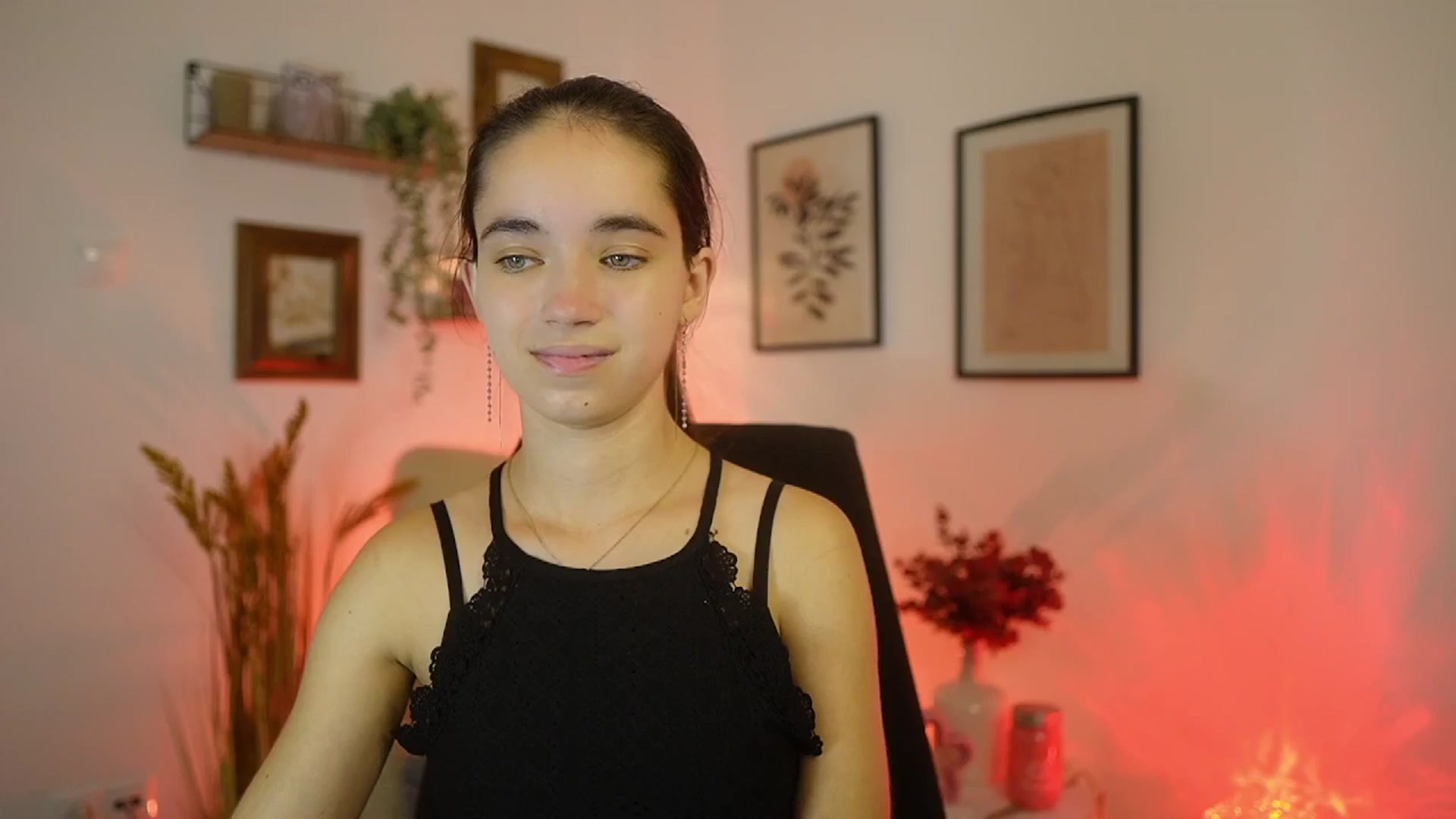 Gallery image thumbnail from Gia_Paige18's myfreecams stream on, 09/18/2025, 15:49 image 18 of 20