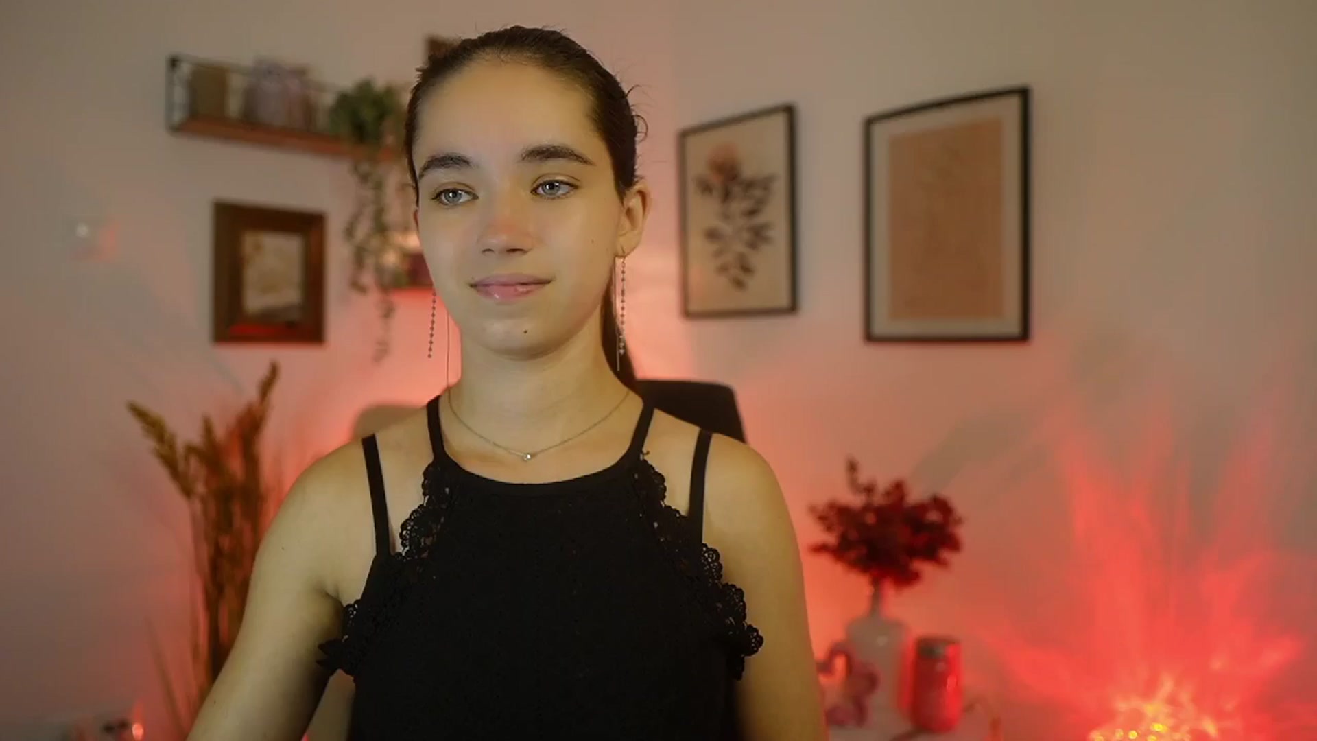 Gallery image thumbnail from Gia_Paige18's myfreecams stream on, 09/18/2025, 15:49 image 3 of 20