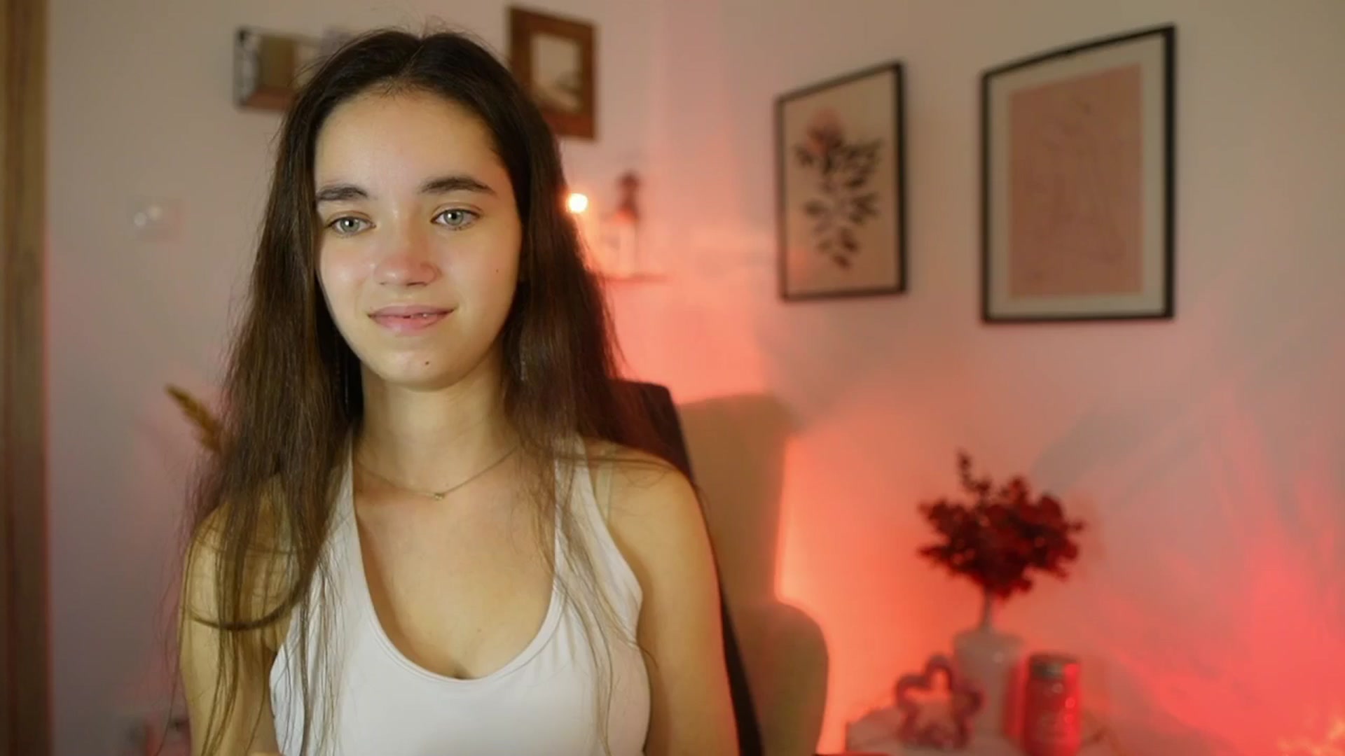 Gallery image thumbnail from Gia_Paige18's myfreecams stream on, 09/20/2025, 14:33 image 10 of 20