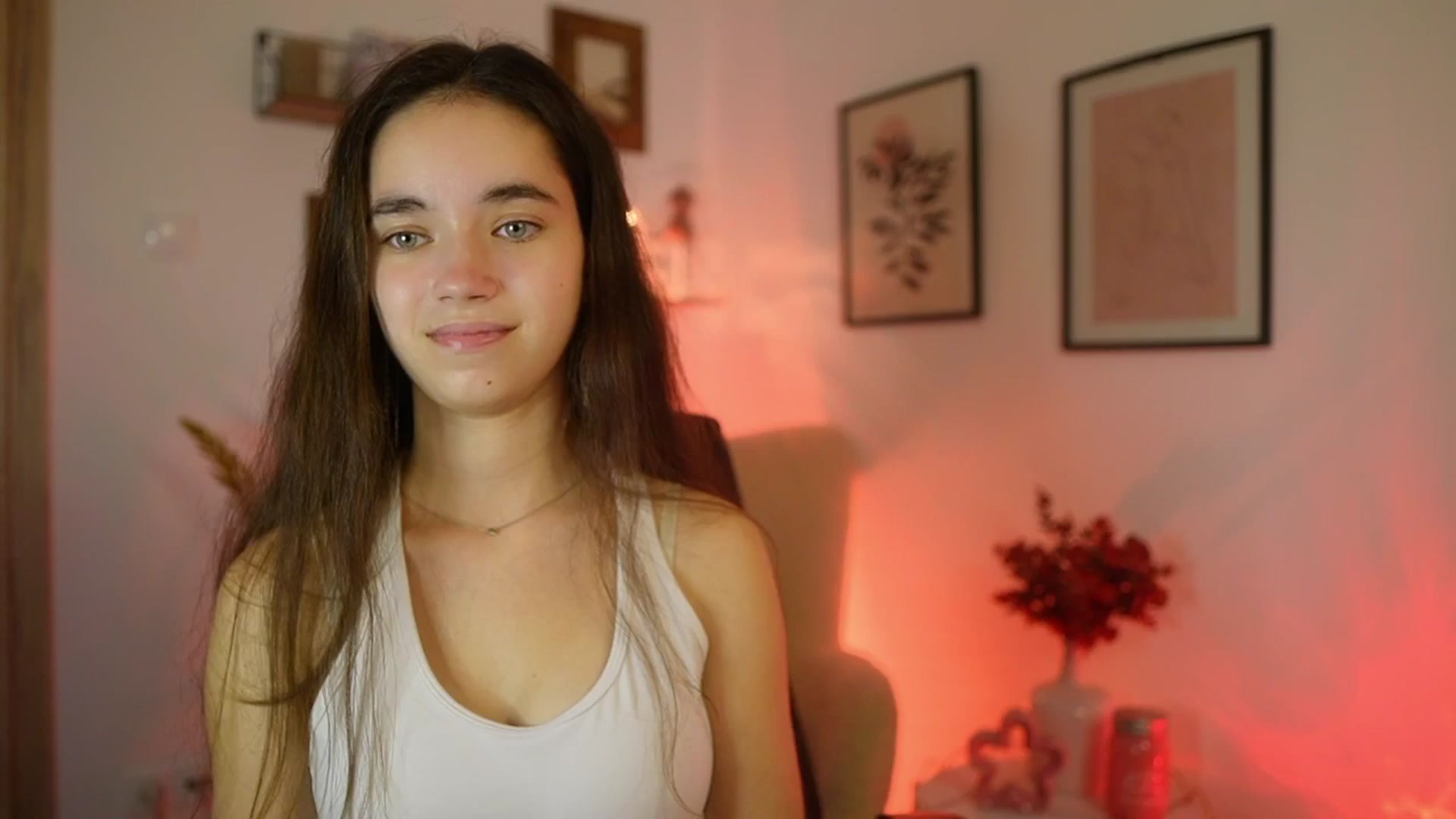 Gallery image thumbnail from Gia_Paige18's myfreecams stream on, 09/20/2025, 14:33 image 15 of 20