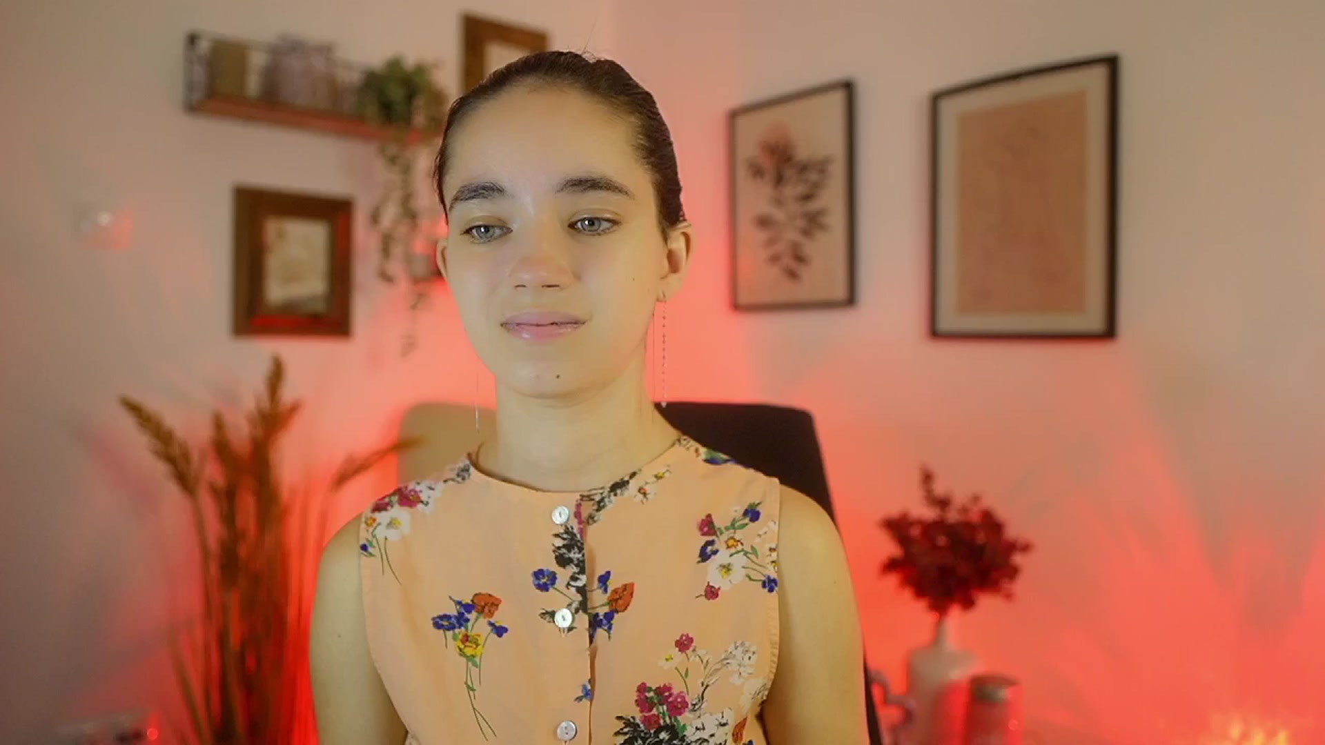 Gallery image thumbnail from Gia_Paige18's myfreecams stream on, 09/23/2025, 13:51 image 4 of 20