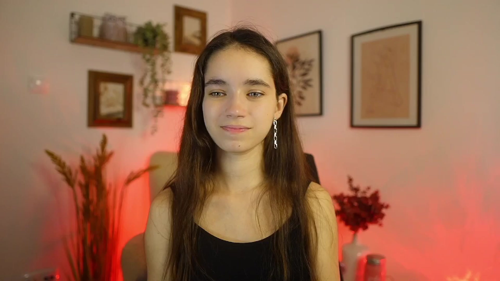 Gallery image thumbnail from Gia_Paige18's myfreecams stream on, 09/25/2025, 13:25 image 2 of 20