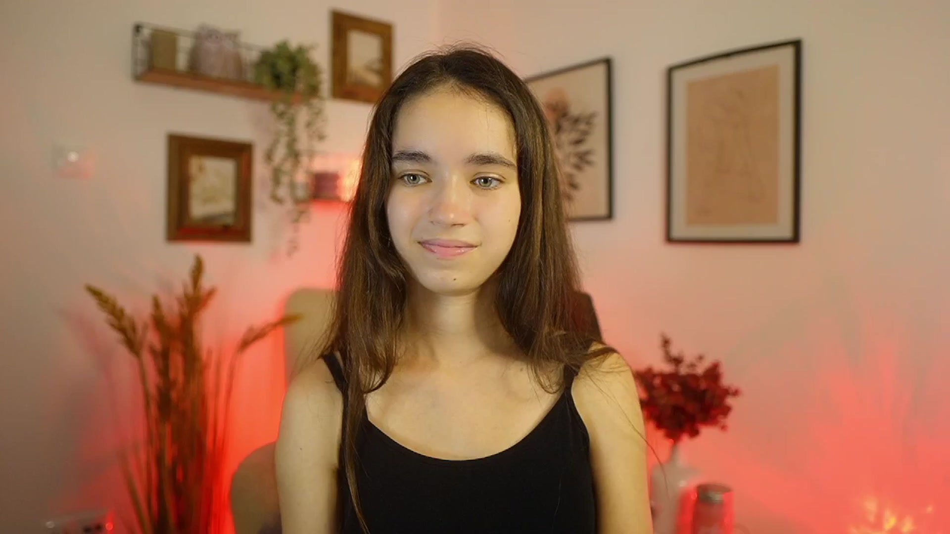 Gallery image thumbnail from Gia_Paige18's myfreecams stream on, 09/25/2025, 16:08 image 3 of 20