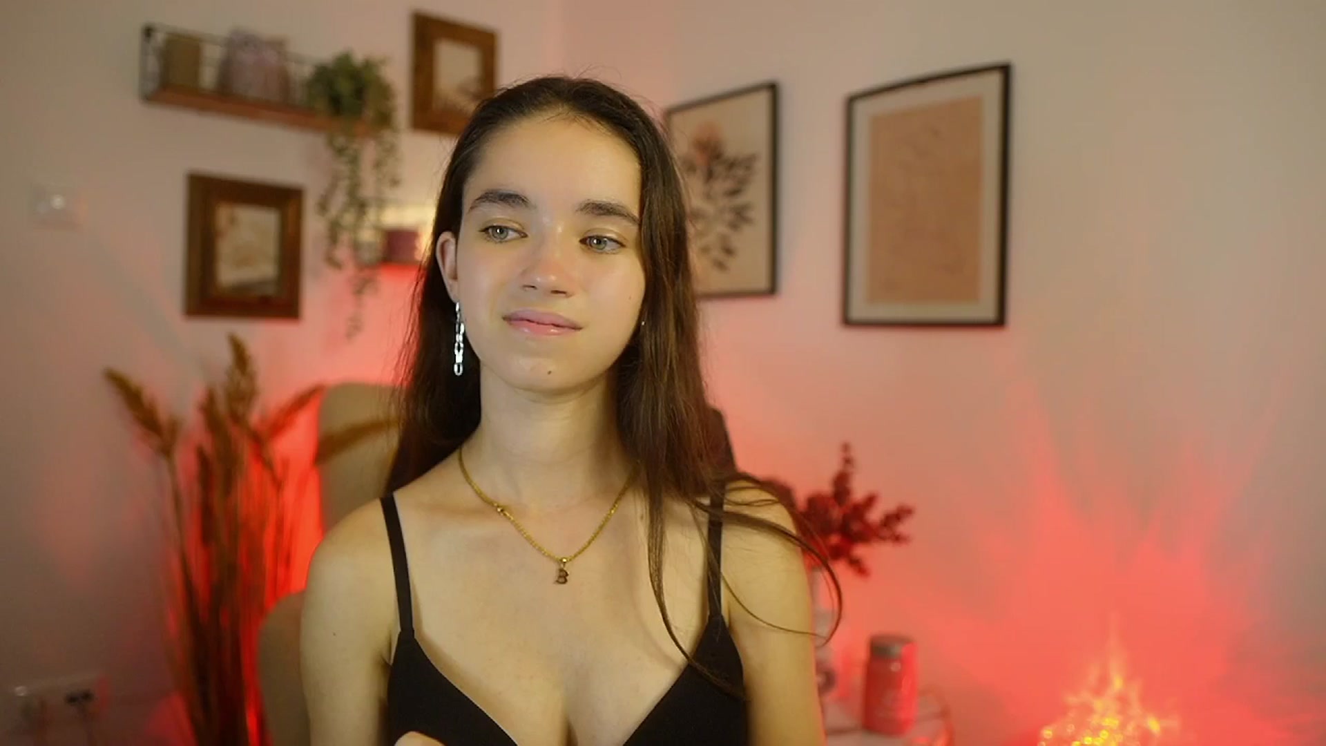 Gallery image thumbnail from Gia_Paige18's myfreecams stream on, 09/28/2025, 17:50 image 20 of 20
