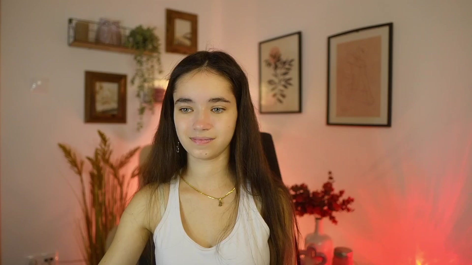 Gallery image thumbnail from Gia_Paige18's myfreecams stream on, 10/01/2025, 16:35 image 4 of 20