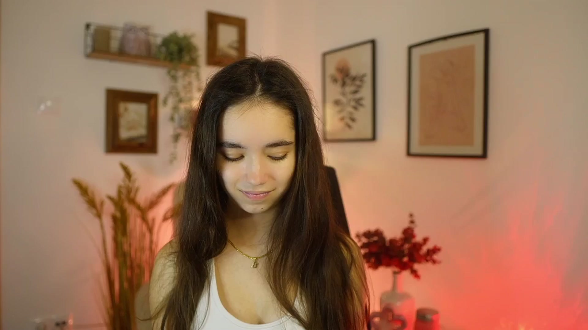 Gallery image thumbnail from Gia_Paige18's myfreecams stream on, 10/01/2025, 16:35 image 14 of 20