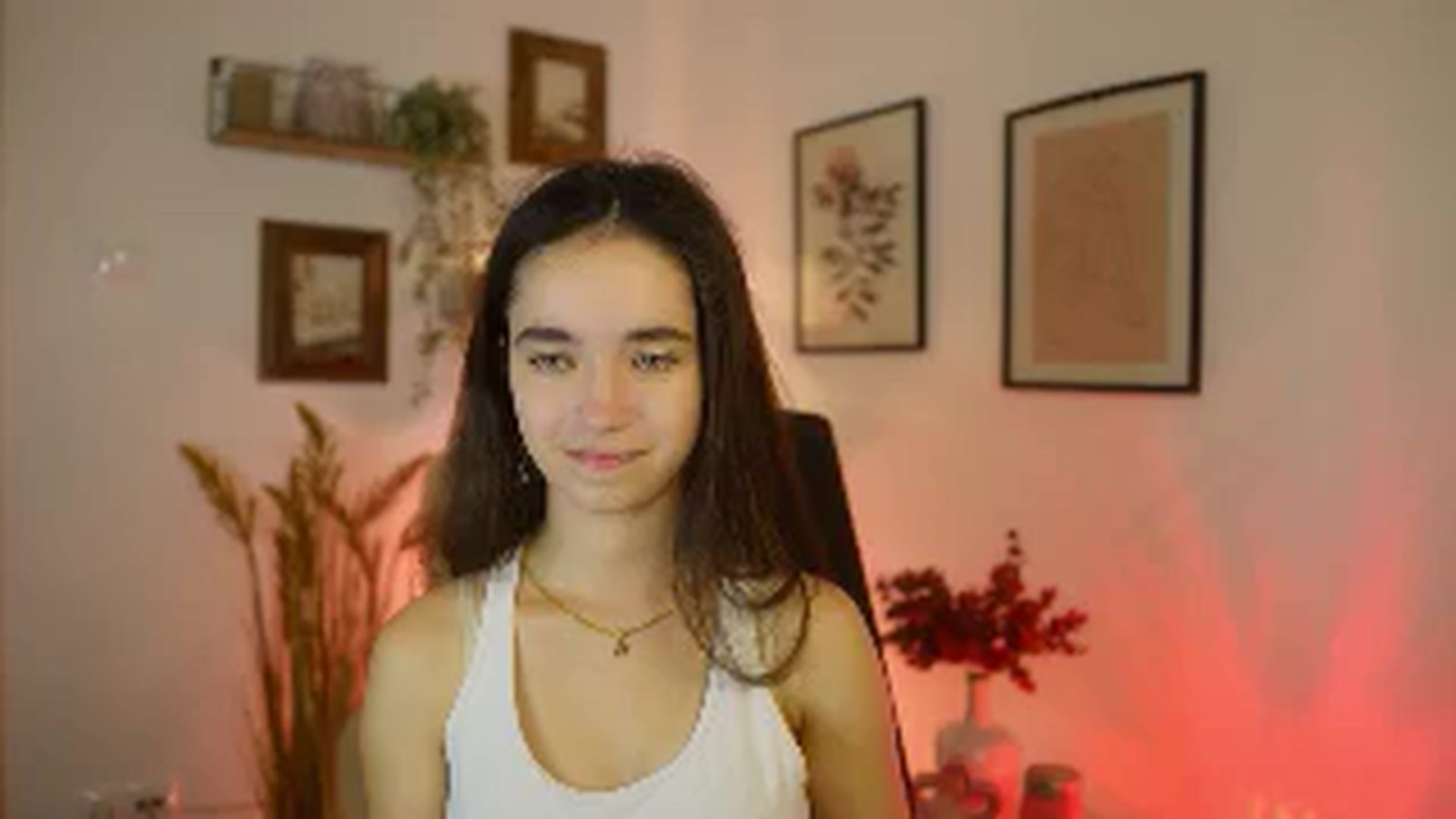 Gallery image thumbnail from Gia_Paige18's myfreecams stream on, 10/01/2025, 17:56 image 11 of 20