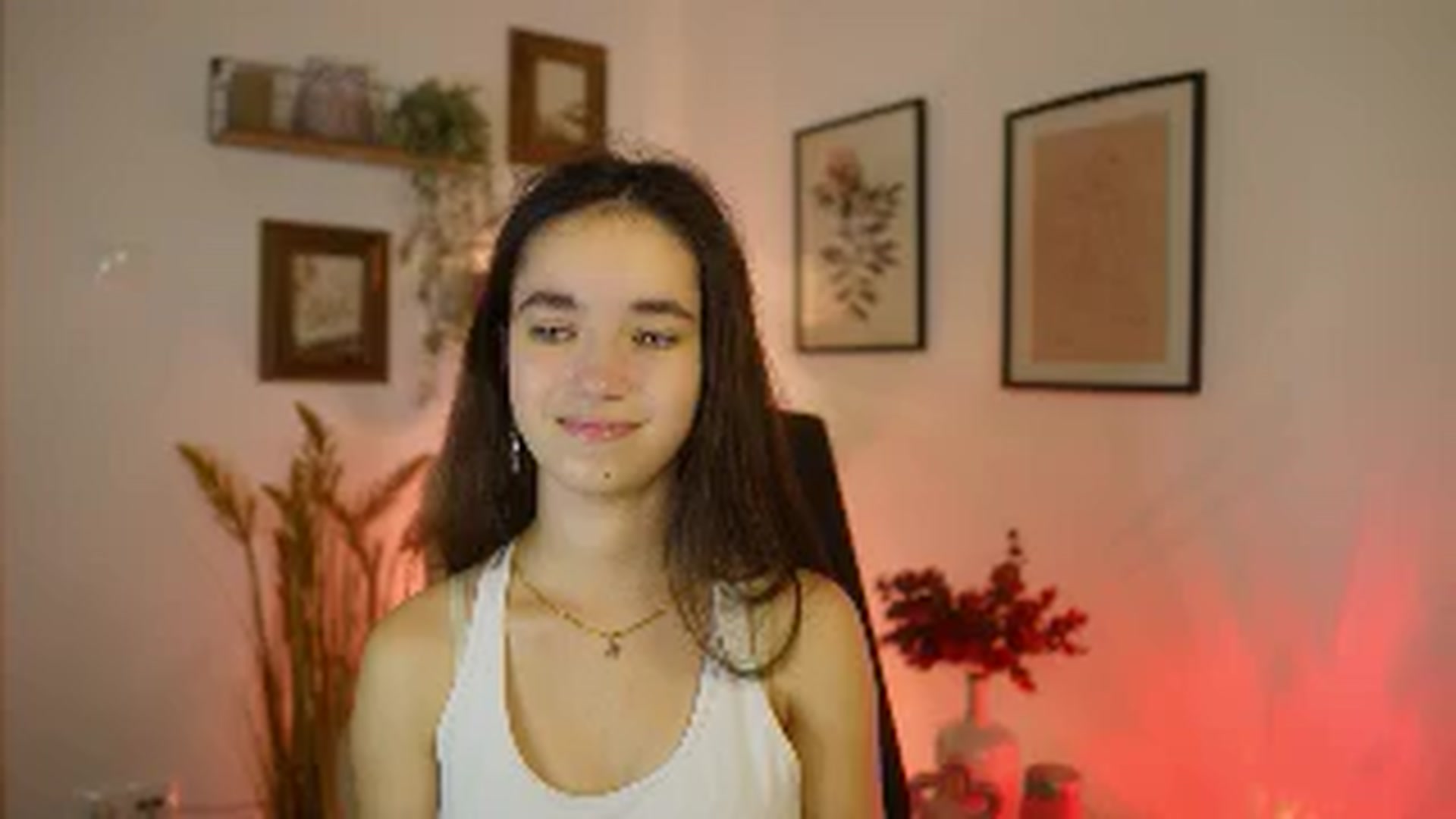 Gallery image thumbnail from Gia_Paige18's myfreecams stream on, 10/01/2025, 17:56 image 10 of 20