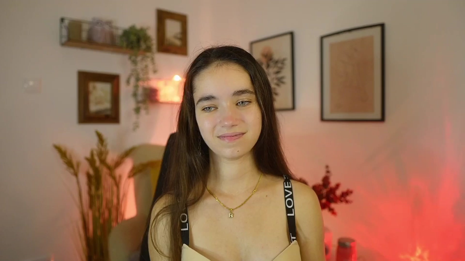 Gallery image thumbnail from Gia_Paige18's myfreecams stream on, 10/02/2025, 15:56 image 20 of 20