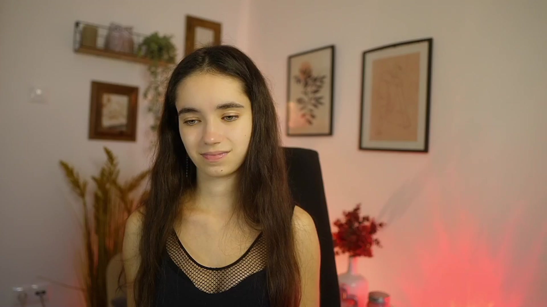 Gallery image thumbnail from Gia_Paige18's myfreecams stream on, 10/10/2025, 11:14 image 11 of 20