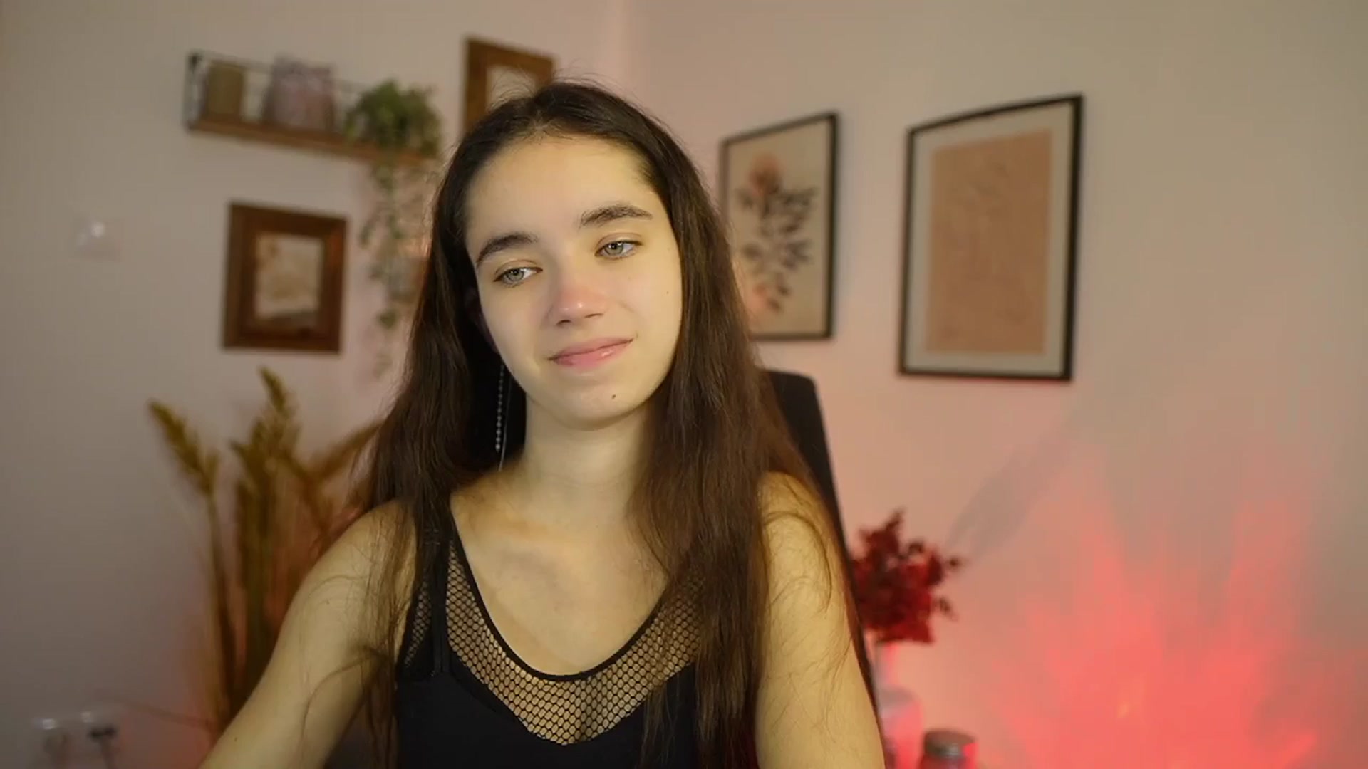 Gallery image thumbnail from Gia_Paige18's myfreecams stream on, 10/10/2025, 11:14 image 1 of 20